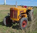 Hanomag Robust 800, BJ 1964, 75 PS, stand am Feldrand beim Gromprefest in Binsfeld. 09.2026