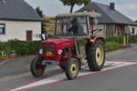 Hela Traktor, aufgenommen bei einer Rundfahrt in der Nähe von Wiltz. 02.07.2023
