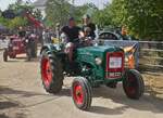 Hela D 438, BJ 1965, 30 PS, nahm beim traktorentreffen in Keispelt an der Rundfahrt teil.