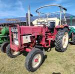 =IHC 533, gesehen bei der Oldtimerveranstaltung der OLDTIMERFREUNDE OHMTAL in Dannenrod, 09-2025