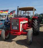 IHC 724, ausgestellt bei der Oldtimerausstellung Baiersröder Hof im August 2015