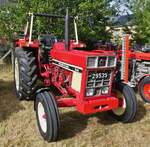 McCormick 644 S, BJ 1976, 60 PS, 4 Zyl, 3300 ccm, war beim Traktorentreffen zu sehen.