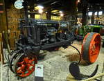 IHC-Regular, US-amerikanischer Ackerschlepper, 4-Zyl.Motor mit 3619ccm und 20PS, Baujahr 1928, 134.441 mal gebaut, Traktormuseum Bodensee, Aug.2013