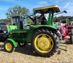 =John Deere 1020, präsentiert bei der Oldtimerausstellung der OLDTIMERFREUNDE OHMTAL in Dannenrod, 09-2025