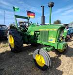 =John Deere 3020, präsentiert bei der Oldtimerausstellung der OLDTIMERFREUNDE OHMTAL in Dannenrod, 09-2025