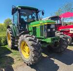 =John Deere 6110 ausgestellt bei der Oldtimerschau in Wasenberg, 05-2025