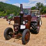 Lanz Bulldog D9506, BJ 1950, ccm 10338, 45 PS, stand beim Oldtimertreffen in Warken.