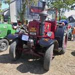 Lanz Bulldog Ursus C45, BJ 1950, 45 PS, 1 Zyl, 10300 ccm, war zum Oldtimertreffen in Nocher angereist.