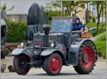 Dieser schön restaurierte Lanz Bulldog Typ D9506, 45PS, Bj 1937, 10332 ccm, fuhr mir am 09.06.2012 vor die Linse.
