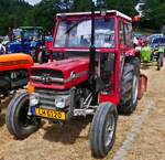Massey Ferguson 135, BJ 1965 2500 ccm, 47 PS, war beim oldtimertreffen in Warken zu sehen.