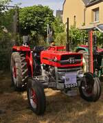 Massey Ferguson 135, BJ 1966, 36 PS, 3 Zyl, 2500 ccm, Aufgenommen beim Traktortreffen in Keispelt. 09.08.2026