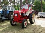 Traktor  Famulus ...  aus dem Landkreis Mecklenburg-Strelitz (MST) fotografiert beim 16.