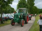 Famulus 36 übernimmt die rolle des führungsfahrzeuges zur Rundfahrt beim Landwirtschaftsfest in Mühlau