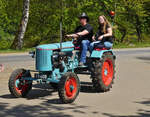 Primus Traktor ist am den Treffpunkt in Lultzhausen angekommen.