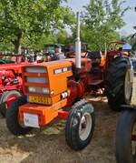 , Renault 651, BJ 1975, 65 PS, 4 Zyl, stand auf dem Gel�nde, beim Traktorentreffen in keispelt. 09.08.2026