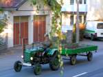 Voll in Fahrt der 15enerSTEYR, welcher vorhin noch in der Hauseinfahrt stand_071015