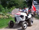 STEYR180 mit einer etwas eigenwilligen Lackierung bei der Oldtimerausfahrt in M�nsteuer; 080811