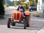 STEYR-188 tuckert gem�chlich der Zwischenkontrollstelle anl�sslich der  Steyr-Olympiade  in Geiersberg entgegen; 081026 (PS: Der Traktor w�re �brigens k�uflich)  
