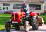 Steyr 188; aus den fr�hen 60iger Jahren mit 28PS wird immer noch zur Arbeit herangezogen; 070920