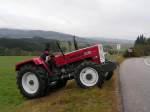 STEYR1108 (Bj1978) f�hlt sich mit seinen 115PS in der H�geligen Gegend bei Geiersberg sichtlich wohl;091026