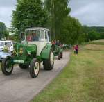 Zetor 50 Super nimmt an der Rundfahrt beim Landwirtschaftsfest in Mühlau drann teil
