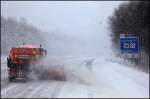So wieder was aus dem Winter;-) MAN 19.364 beim Schneeräumen auf der A45...