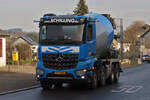 Mercedes Benz Arocs Beton Mischer, von Bauunternehmen Schilling, auf dem Weg zu einer Baustelle.