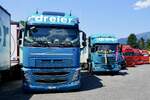 Ein Volvo und Scania von Dreier am 27.6.26 beim Trucker Festival Interlaken.
