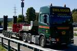 Ein Scania Schwertransporter von Emil Egger am 11.9.26 bei Grauholz.