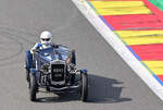#6, ACEDES NASH, von 1926 im Jenks Trophy Rennen (Frazer Nash Car Club), ein historisches Automobilrennen f�r Vorkriegsfahrzeuge des britischen Herstellers Frazer Nash auf dem  Circuit de Spa-Francorchamps, Rahmenprogramm der Spa 6h Classic 2026. Aufnahme am 27.9.2026 von der neuen gro�en Trib�ne mit guter Sicht �ber: Raidillion, Eau Rouge und die Einfahrt der Boxengasse