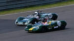  Lotus 23B (1963), Historic Championship`65, gefahren werden Sprintrennen mit einer Renndauer von 2 x 30 Minuten bis 2 x 40 Minuten (je Veranstaltung).
Zugelassen sind Fahrzeuge der Kategorie GT, Tourenwagen und zweisitzige Rennsportwagen der Baujahre 1947 bis 1965 nach dem Reglement der FIA Anhang „K“.
Aufnahmen vom: N�rburgring Classic am 13.06.2026, aus den Zuschauer Bereichen.