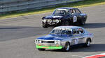 Ford Capri MKI, vervolgt von eiem Alfa Romeo GTA Historic Championship’ 81 (vormals HEC/HTGT) ist die �lteste, historische Rennserie in Deutschland. Zugelassen sind Touren- und GT-Fahrzeuge bis Baujahr 1981 und Rennsportfahrzeuge bis Baujahr 1971.
Aufnahmen vom: N�rburgring Classic am 13.06.2026, aus den Zuschauer Bereichen.