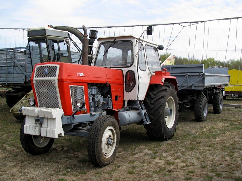 alte Broschüre Traktor ZT 300 Einsatzgebiete Leistungsvermögen 