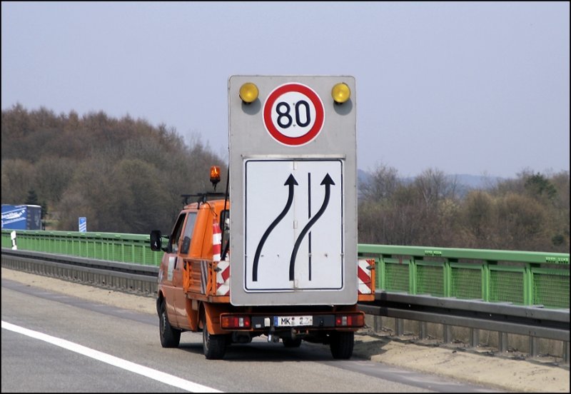 Vorabsicherung auf der Talbrcke Kattenbusch in Fahrtrichtung Dortmund. (07.04.2009)