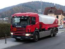 Scania Tankwagen am 21.11.14 in Neckargemünd 