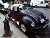  FUN-CAR (Unikat) aus Kfer Bj.1973 mit V6 Ford Motor steht auf der  K  in Dsseldorf zum Verkauf bereit; 080826