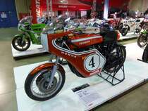 Honda CB 750 auf der International Motor Show in Luxemburg, aufgenommen am 23.11.2013