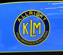 KLM K�ln-Lindenthaler Metallwerke, Tankemblem an einem Oldtimer-Motorrad, Nov.2014