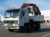 Volvo FL 10 Intercooler übers Wochenende auf einem Supermarkt-Parkplatz in Luxembourg abgestellt, aufgenommen am 04.03.2007