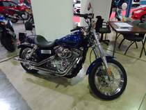 Harley-Davidson Dyna Super Glide auf der International Motor Show in Luxemburg am 24.11.2013