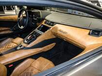 Interieuraufnahme eines Lamborghini Aventador, gesehen auf dem Auto Zürich 2014.