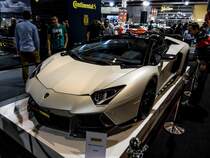 Lamborghini Aventador Cabriolet, alias Novitec Torado, ausgestellt auf dem Auto Zürich 2014.