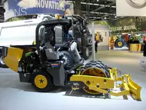 Volvo SD 25D auf der Baumaschinenmesse Intermat in Paris (21.04.2009)