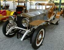 Rolls-Royce Silver Ghost, englischer Oldtimer, Baujahr 1912, 6-Zyl.Motor mit 7428ccm, Vmax.100Km/h, Automobilmuseum Mlhausen, Nov.2013