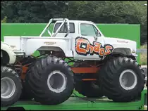 Chevrolet Monstertruck bei der Monstertruck-Show in Sassnitz am 16.08.2013