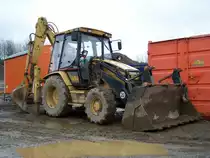 Caterpillar 428C am 26.03.2006 auf einer Baustelle in Echternach (Lux.)