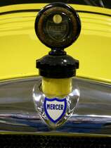 Mercer Motor Cars, Khlerfigur mit Khlwasseranzeiger und Logo an einem Oldtimer-PKW der US-amerikanischen Firma, Baujahr 1922, Dez.2014 