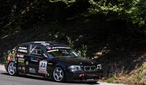 BMW 3 Coupé, gesehen mit Blumen am Heck auf dem Rallye Sprnt am 20.07.2014.