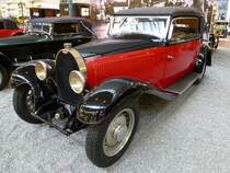 Bugatti Cabriolet Typ 49, Baujahr 1934, 8-Zyl.Motor mit 3257ccm und 90PS, Vmax.150Km/h, Automobilmuseum Mlhausen, Nov.2013