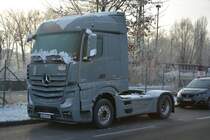 WB-K 927 (Mercedes Benz Actros) abgestellt an der Wetzlarer Straße Potsdam. Aufgenommen am 27.12.2014.

